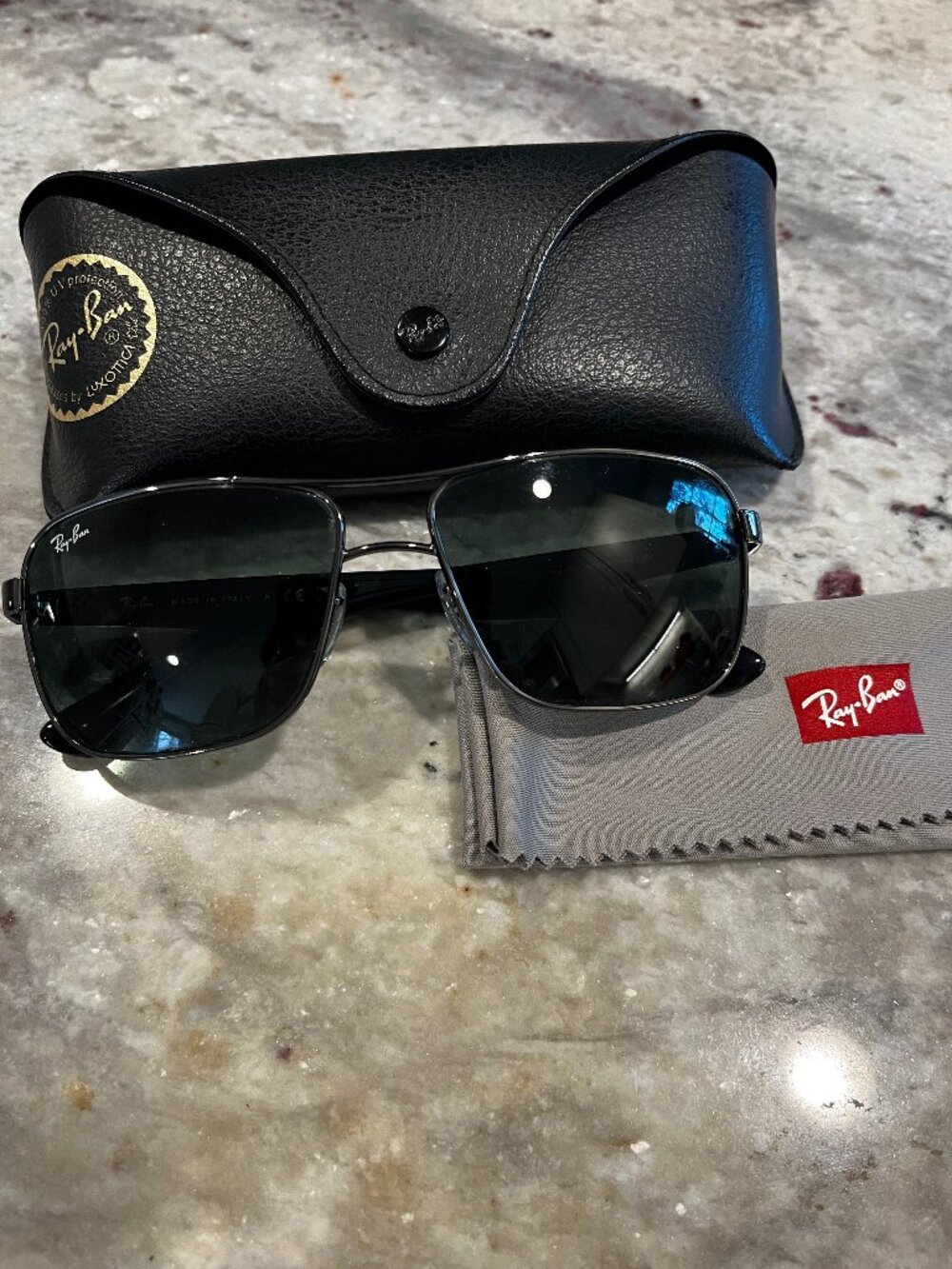 Ray-Ban RB3516 Navigator Sunglasses Gunmetal Frame and Green Lens